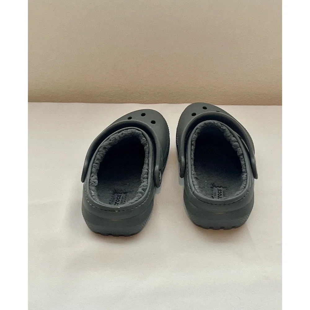 Crocs Juniors Size‎ 1 Dark Grey Fuzzy Faux Fur Lined Slip On Clogs